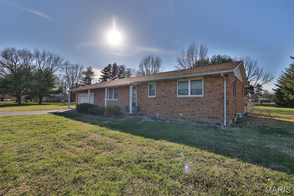 1625 Fosterburg Road Brighton, IL 62012 - Photo 58 of 83
