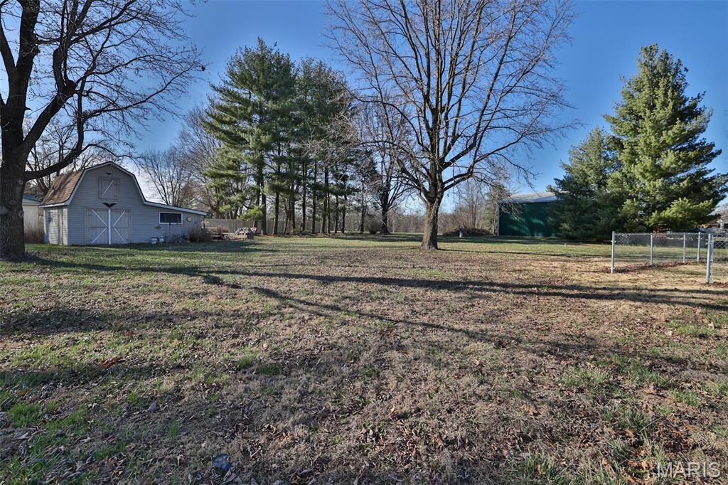 1625 Fosterburg Road Brighton, IL 62012 - Photo 71 of 83