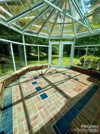 $2,400 | 2423 Emstead Court, Charlotte, NC 28210