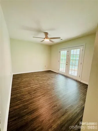 $2,400 | 2423 Emstead Court, Charlotte, NC 28210