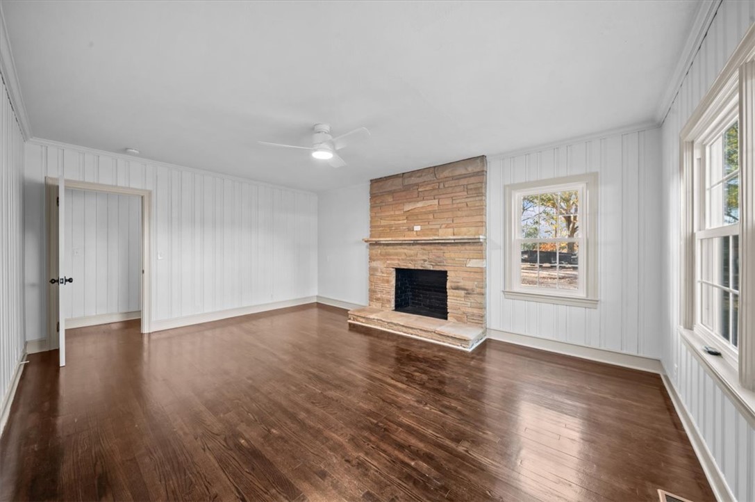 205 Walhalla Street Westminster, SC 29693 - Photo 13 of 35