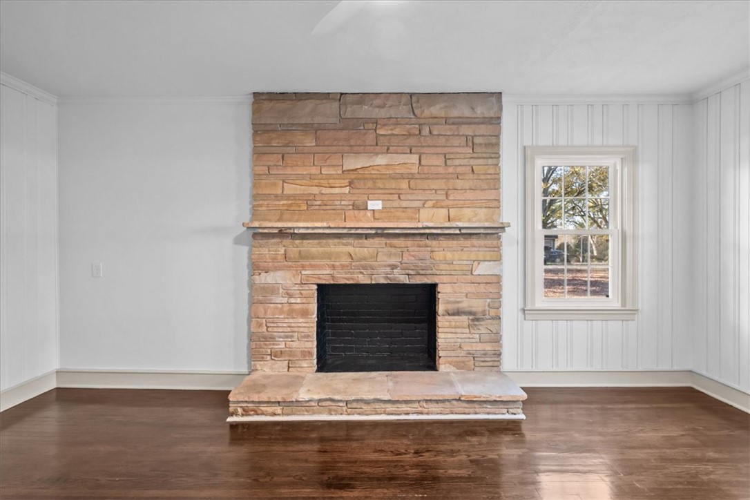 205 Walhalla Street Westminster, SC 29693 - Photo 14 of 35