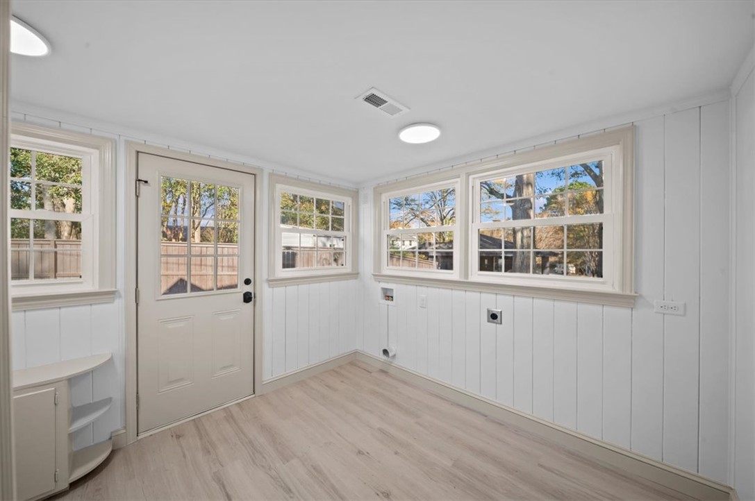 205 Walhalla Street Westminster, SC 29693 - Photo 24 of 35 Laundry Room with exterior access