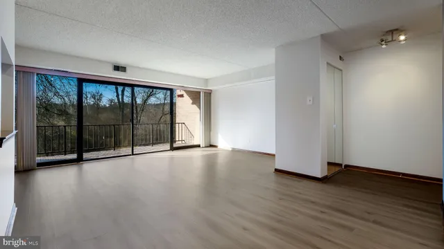 $325,000 | 13 Hermitage Drive, New Hope, PA 18938