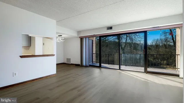 $325,000 | 13 Hermitage Drive, New Hope, PA 18938