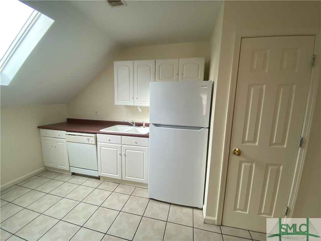 1315 B Bonaventure Road, Unit B UPSTAIRS Savannah, GA 31404 - Photo 26 of 26
