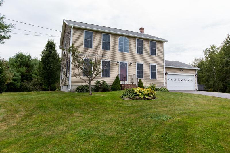 90 Ricks Way Buxton, ME 04093 - Photo 1 of 23 Photo