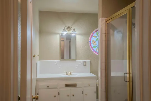 $359,999 | 2426 North Adoline Avenue, Fresno, CA 93705