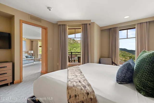 $1,675,000 | 130 Wood Road, Unit 614, Snowmass Village, CO 81615