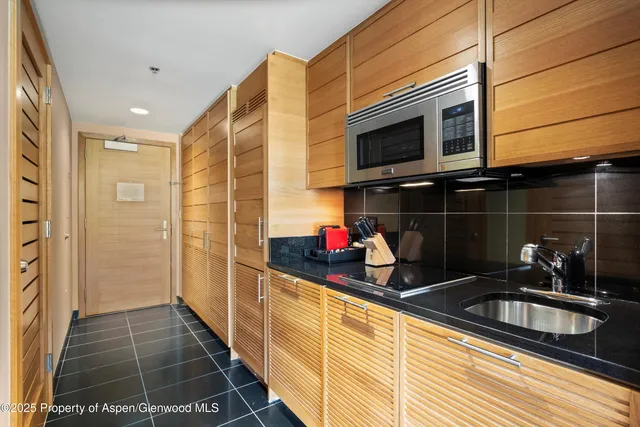 $1,675,000 | 130 Wood Road, Unit 614, Snowmass Village, CO 81615