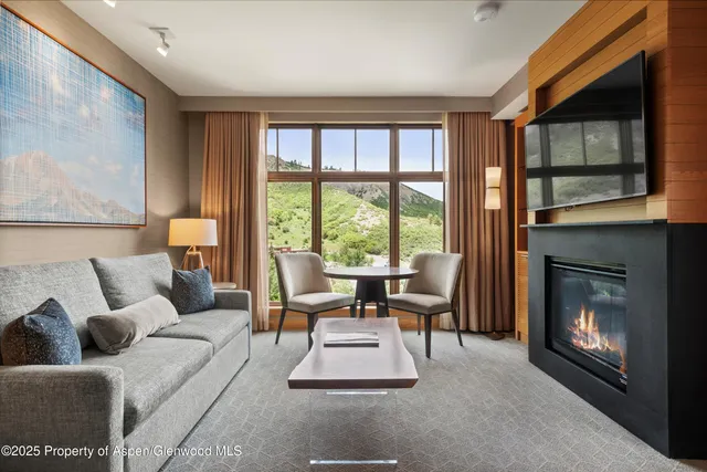 $1,675,000 | 130 Wood Road, Unit 614, Snowmass Village, CO 81615