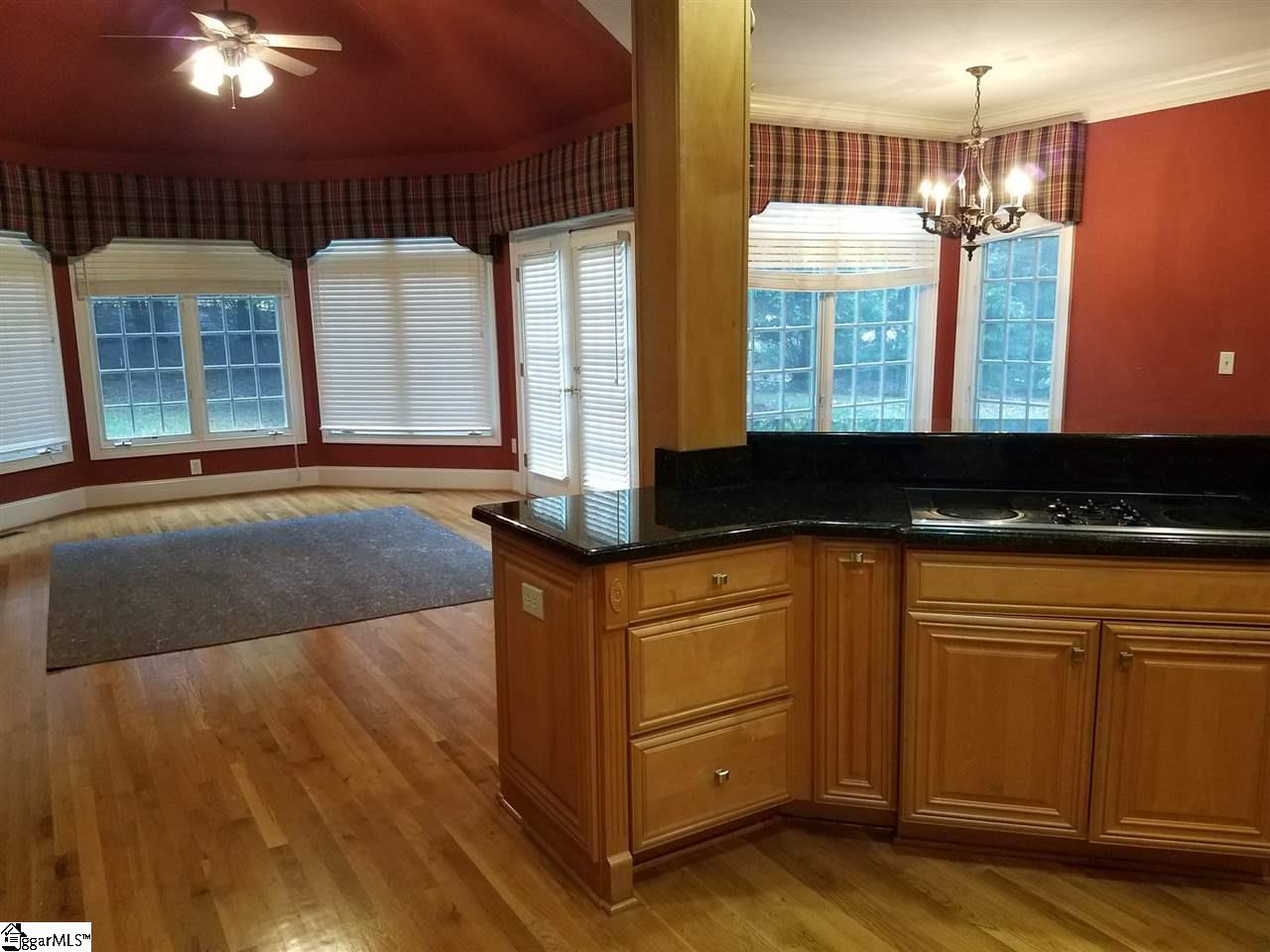 200 Powers Garden Road Simpsonville, SC 29681 - Photo 6 of 32 Gallery Image 6