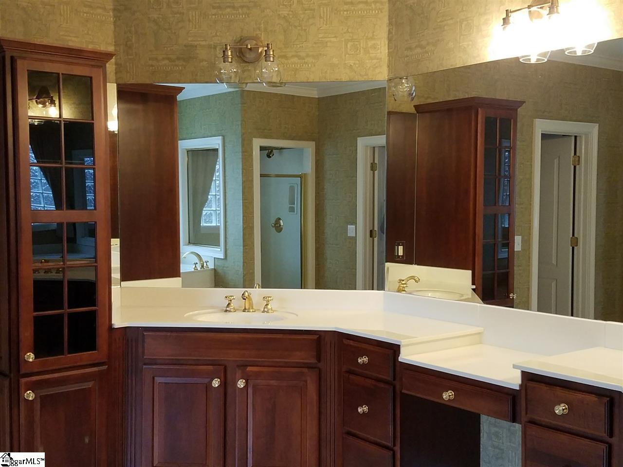 200 Powers Garden Road Simpsonville, SC 29681 - Photo 10 of 32 Gallery Image 10