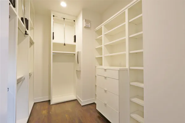 $4,800 | 2505 Richton Street, Houston, TX 77098