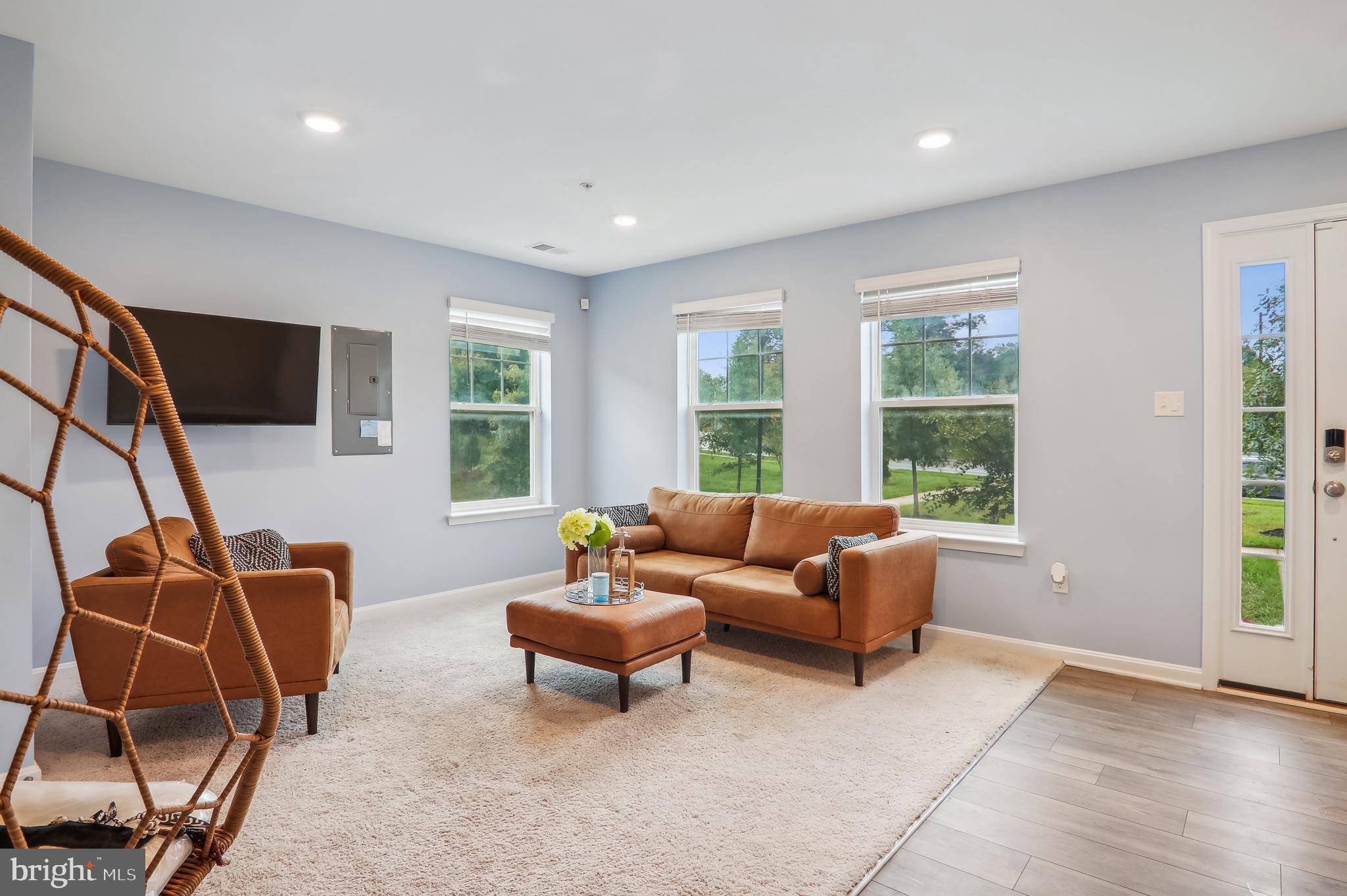9826 Ruby Lockhart Boulevard Bowie, MD 20721 - Photo 23 of 43 First Floor Family Room 3