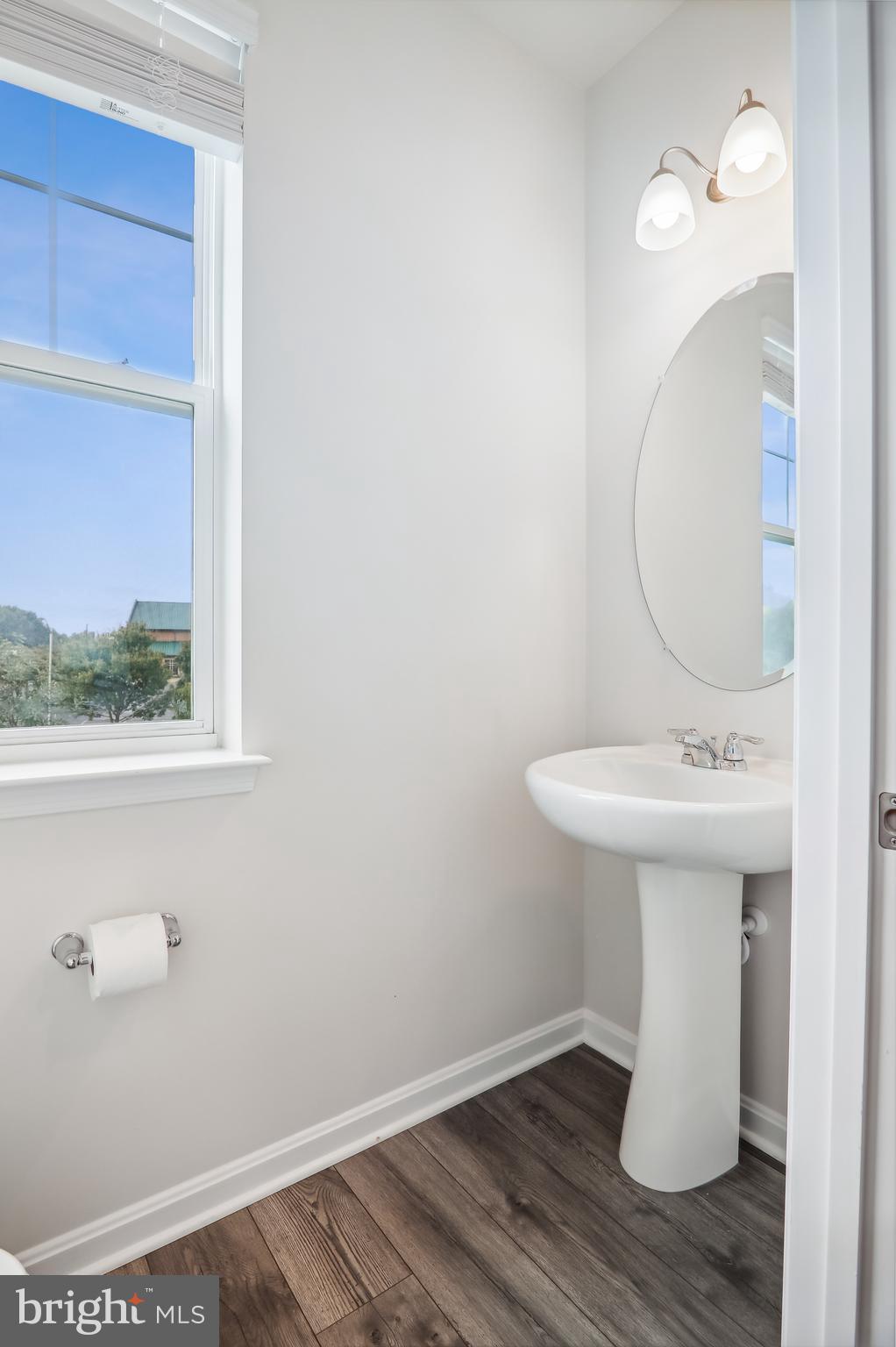 9826 Ruby Lockhart Boulevard Bowie, MD 20721 - Photo 28 of 43 Main Level Powder Room