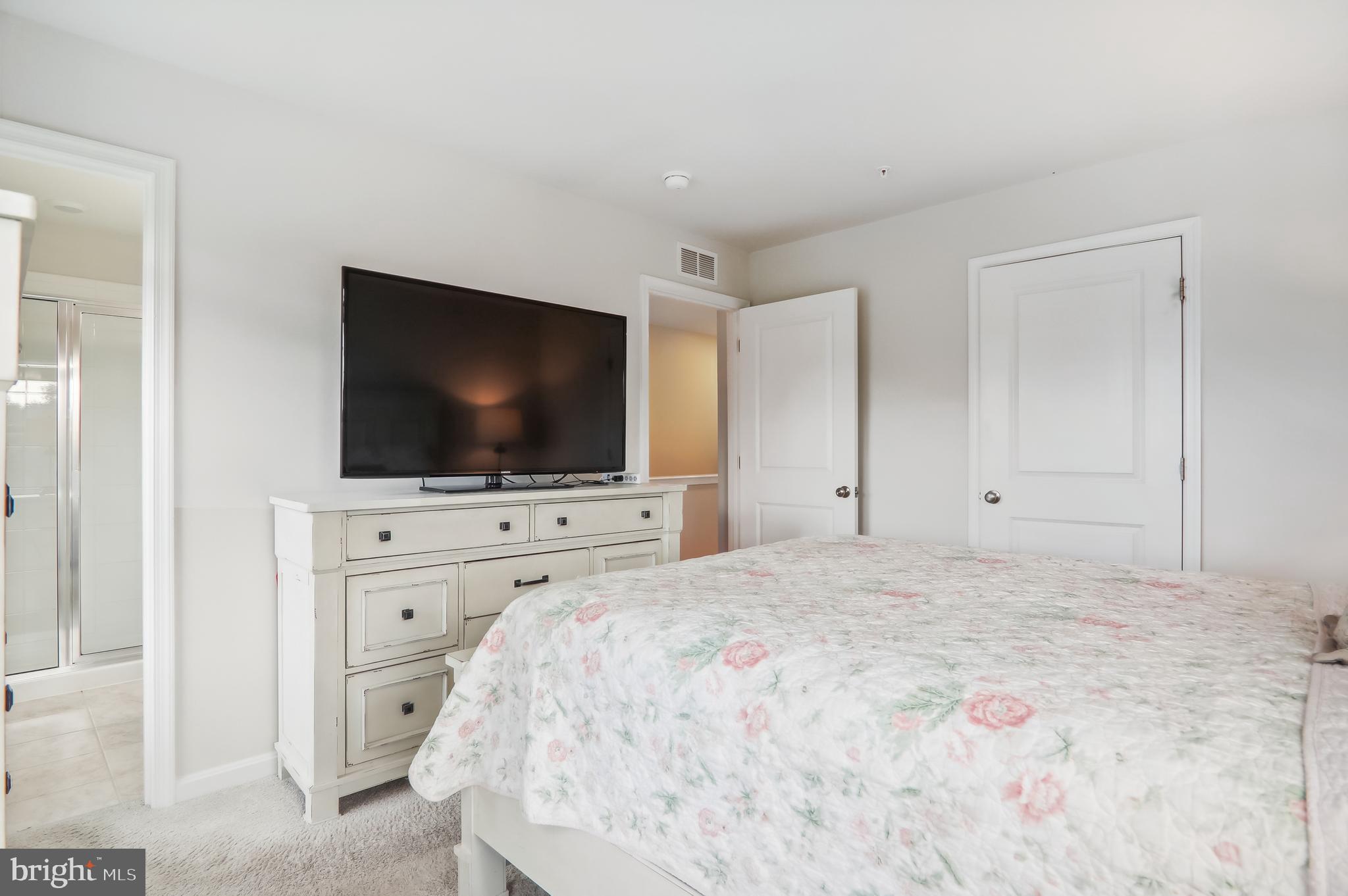 9826 Ruby Lockhart Boulevard Bowie, MD 20721 - Photo 33 of 43 Primary Room 3