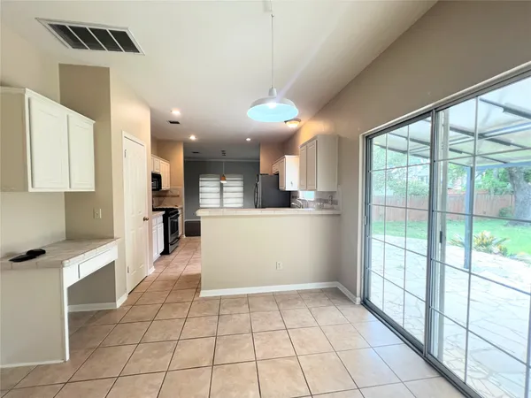 $2,450 | 12416 Beartrap Lane, Austin, TX 78729