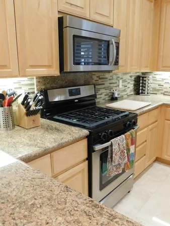 $3,900 | 1803 Via San Martino, Palm Desert, CA 92260