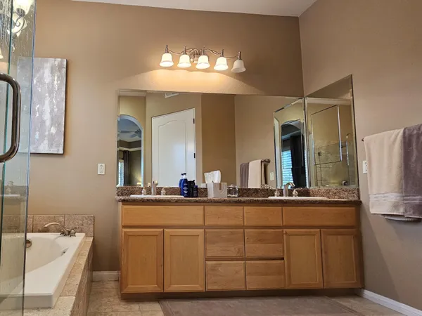 $3,900 | 1803 Via San Martino, Palm Desert, CA 92260