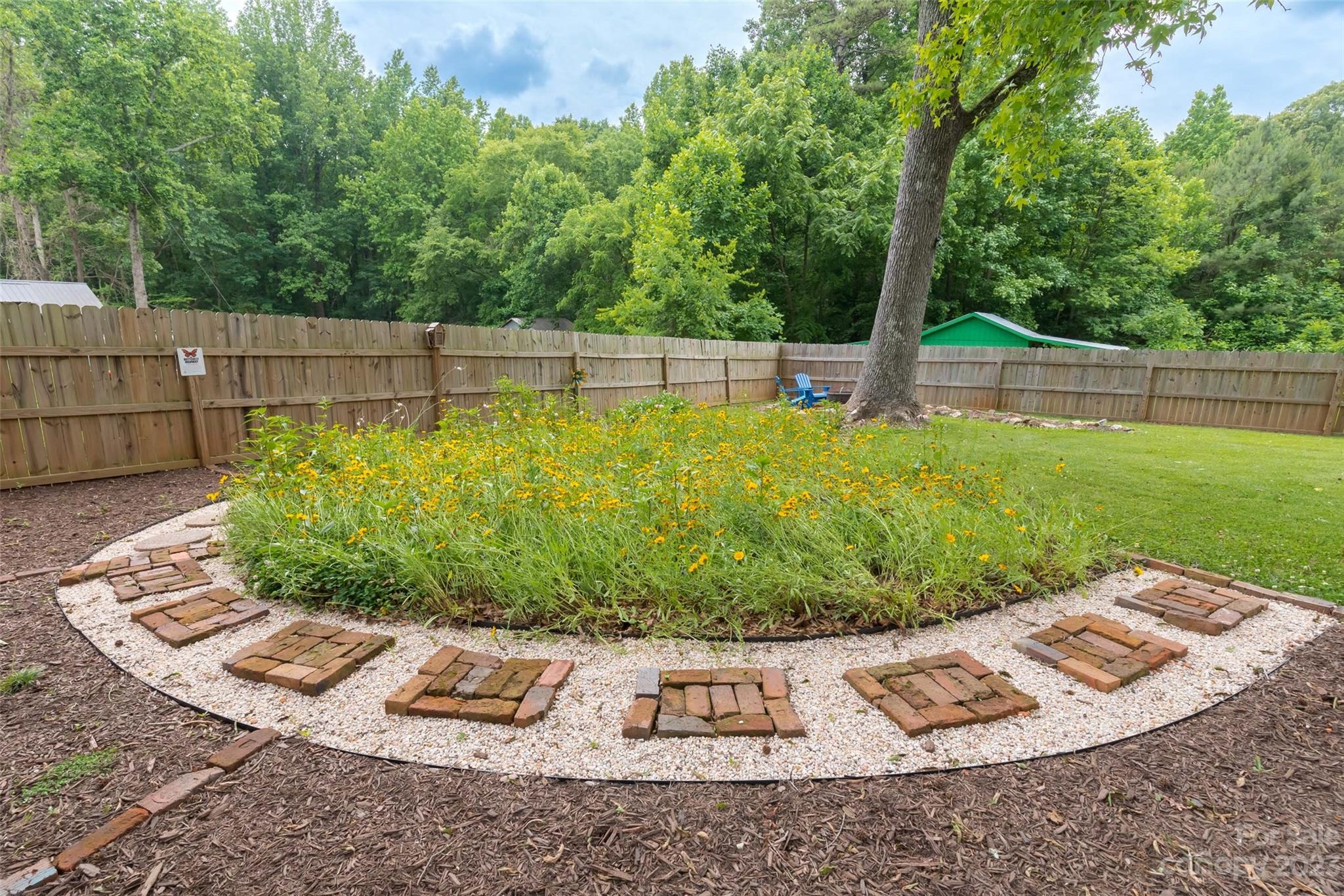 2901 Oakdale Road Charlotte, NC 28216 - Photo 34 of 48