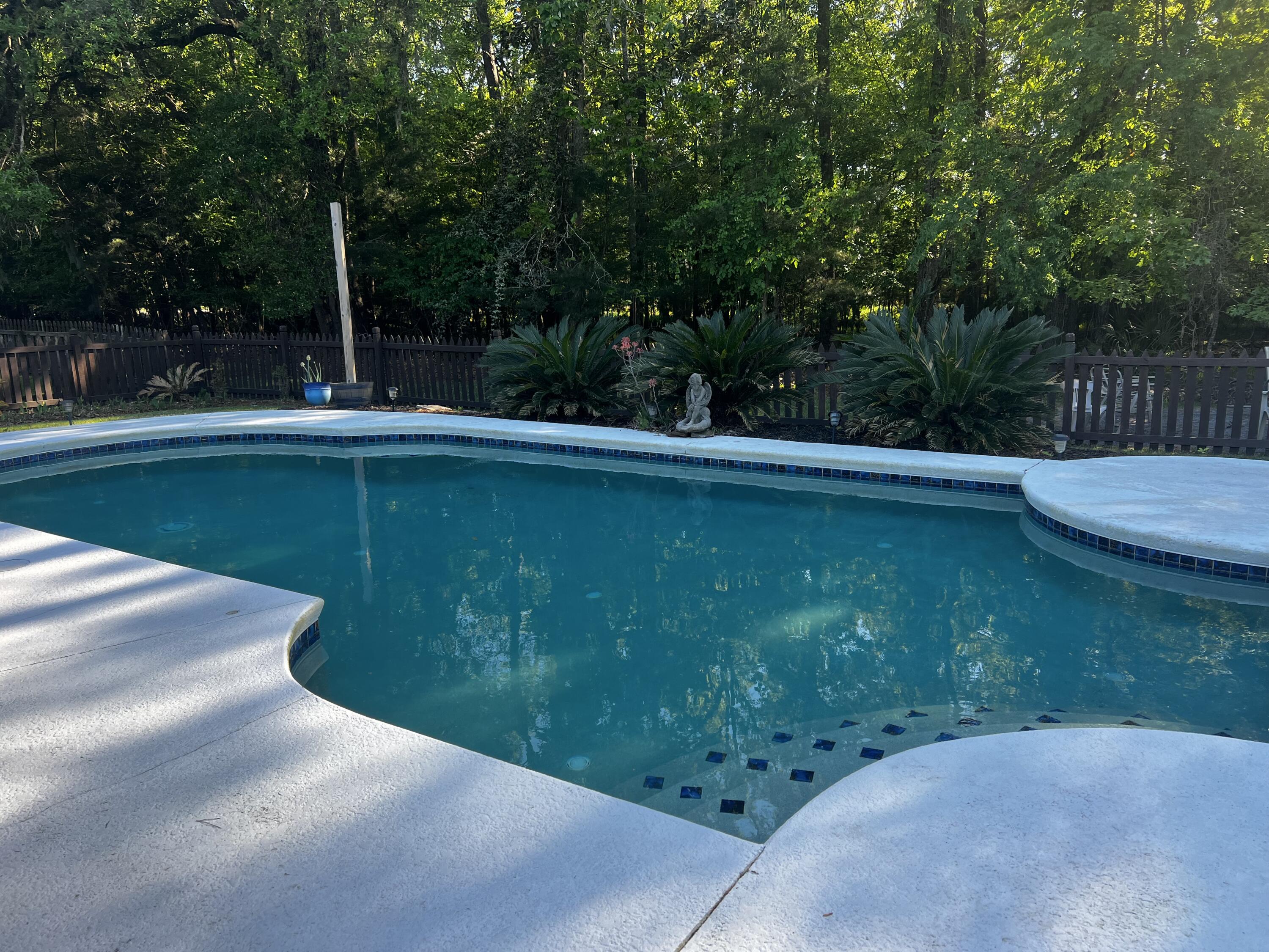 120 Oakbluff Road, Unit 2 Summerville, SC 29485 - Photo 18 of 21 Pool