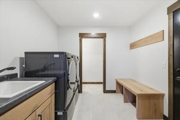 $889,900 | 3408 Granite Way, St. Cloud, MN 56301