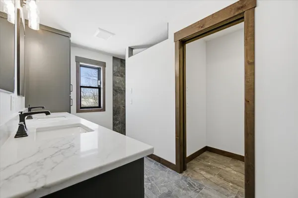 $889,900 | 3408 Granite Way, St. Cloud, MN 56301