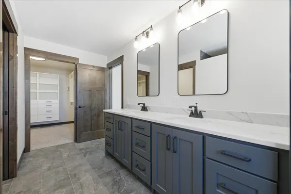 $889,900 | 3408 Granite Way, St. Cloud, MN 56301