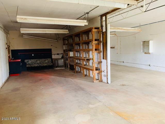 161 North Taylor Road Willcox, AZ 85643 - Photo 33 of 36 022-228624 interior of workshop