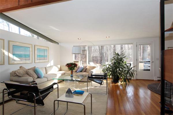 10 Charena Road Wayland, MA 01778 - Photo 3 of 24 Gallery Image 3