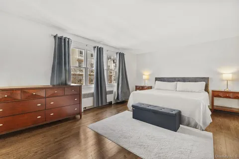 $1,450,000 | 12 Lake Avenue, Unit 12, Bronxville, NY 10708