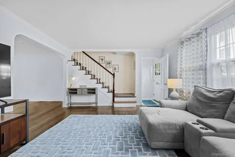 $1,450,000 | 12 Lake Avenue, Unit 12, Bronxville, NY 10708