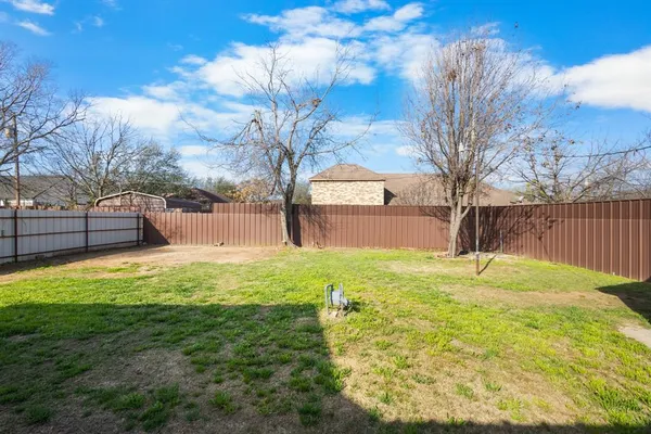 $189,900 | 1409 18th Street, Bridgeport, TX 76426
