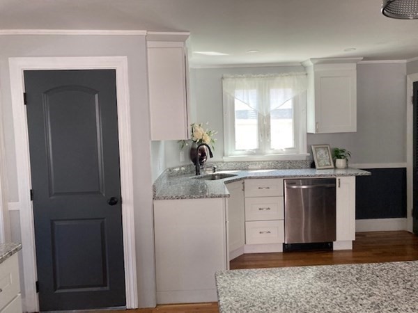 112 Spring Street Stoneham, MA 02180 - Photo 13 of 39