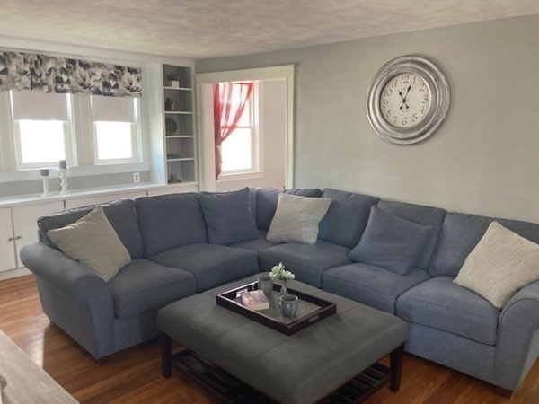 112 Spring Street Stoneham, MA 02180 - Photo 4 of 39