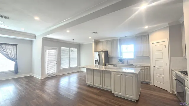 $2,400 | 9016 Stonecroft Avenue, Baton Rouge, LA 70810