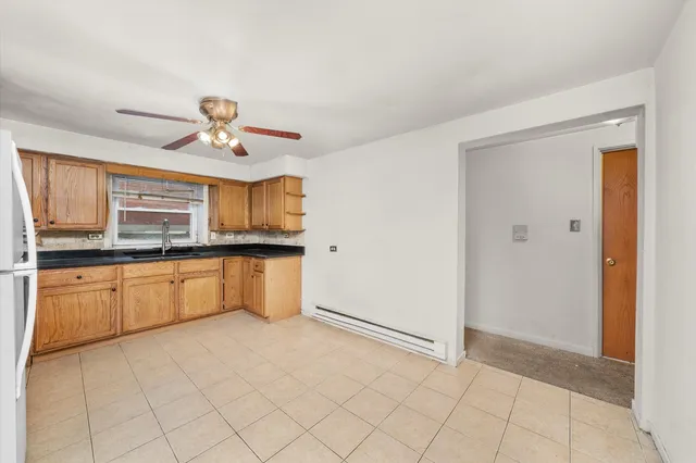 $119,000 | 6634 West 95th Street, Unit 1D, Oak Lawn, IL 60453