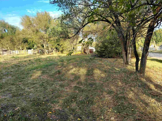 $24,000 | 300 West Kirby Street, Haysville, KS 67060