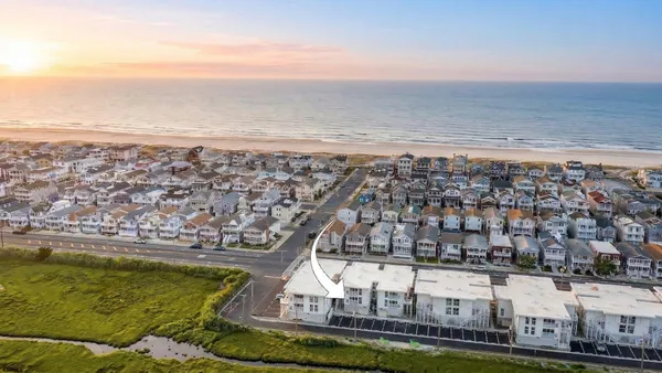 $649,777 | 4306 West Avenue, Unit 9, Ocean City, NJ 08226