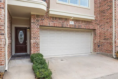 $299,000 | 7930 Stoneyway Drive, Houston, TX 77040