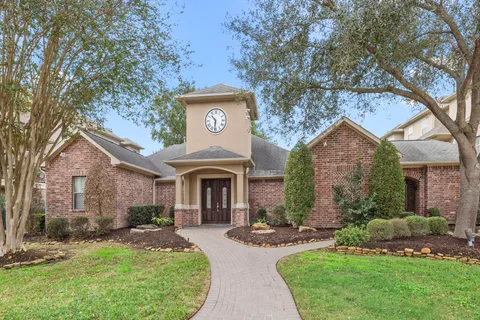 $299,000 | 7930 Stoneyway Drive, Houston, TX 77040