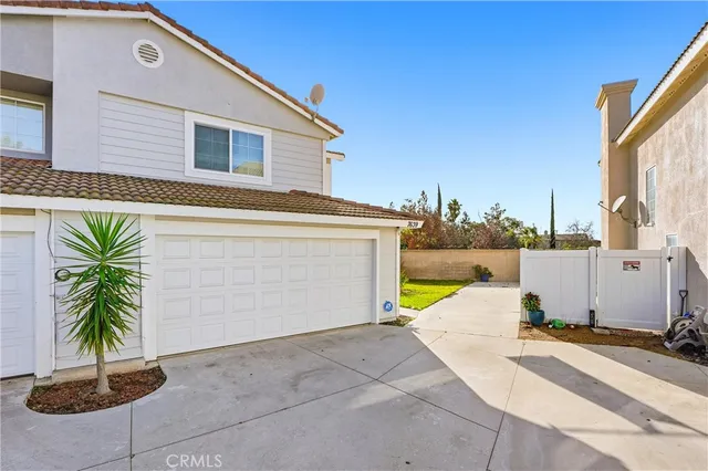 $559,000 | 7639 Hillhurst Drive, Riverside, CA 92508