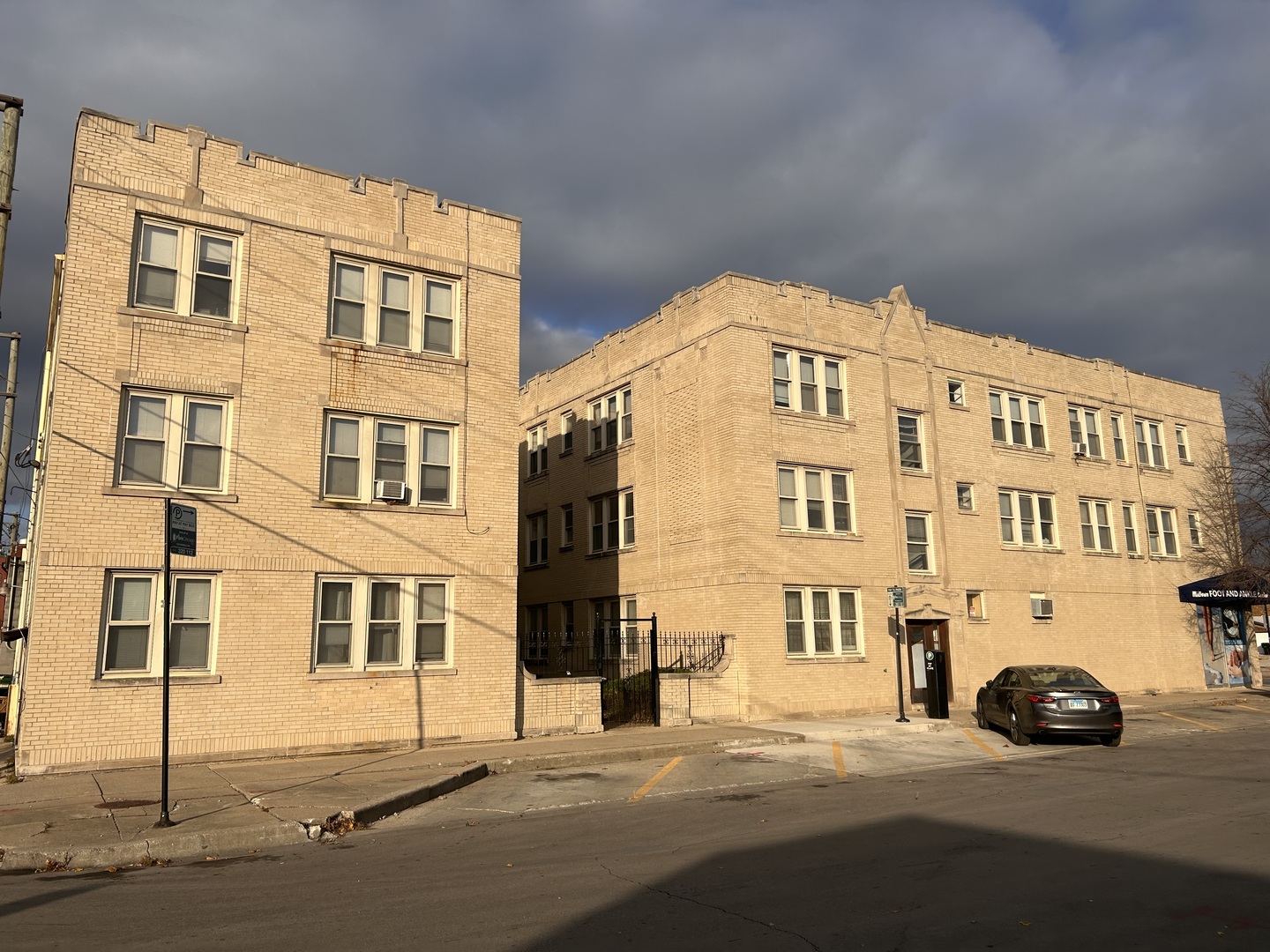 3152 North Linder Avenue, Unit 1 Chicago, IL 60641 - Photo 1 of 12 a building view