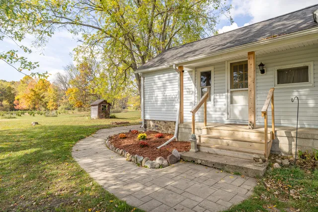 $449,000 | 4420 Bull Run Road, Gregory, MI 48137