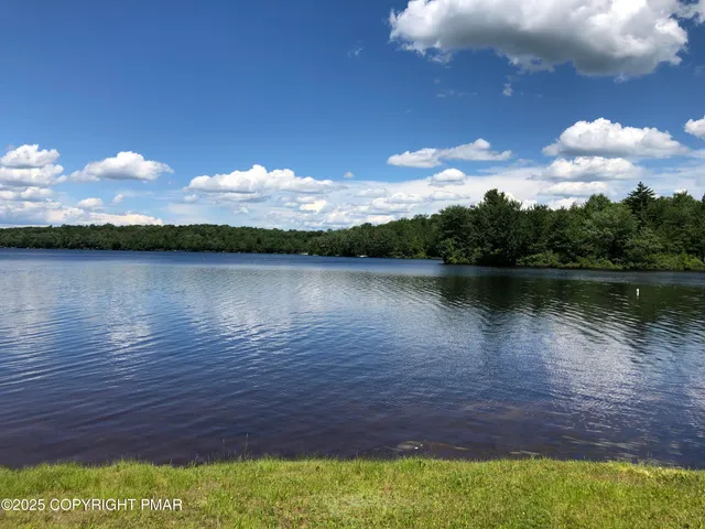 $34,900 | 177 Blue Heron Court, Gouldsboro, PA 18424