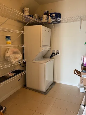 $3,300 | 132 Clocktower Drive, Unit 312, Waltham, MA 02452