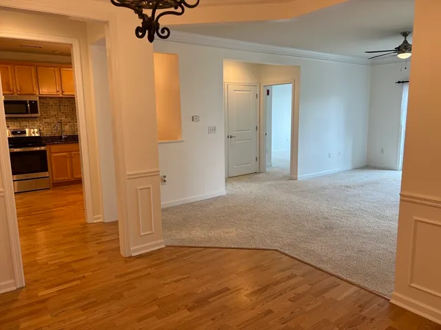 $3,300 | 132 Clocktower Drive, Unit 312, Waltham, MA 02452