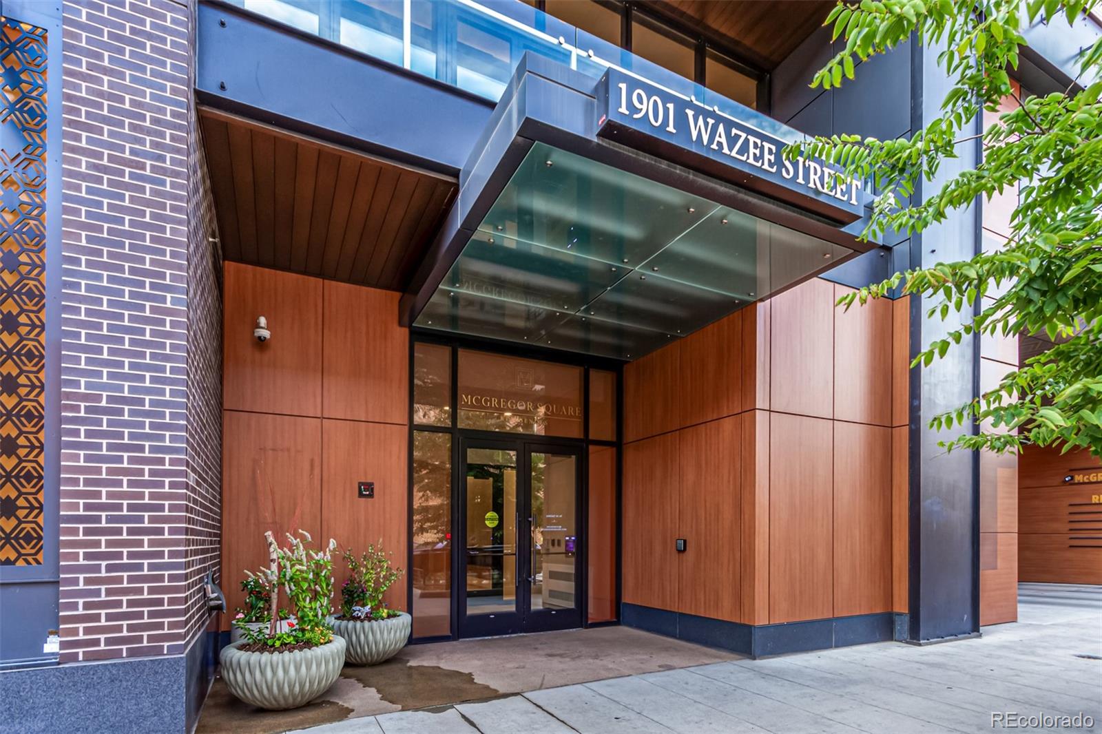 1901 Wazee Street, Unit 507 Denver, CO 80202 - Photo 36 of 45 a front view of a house