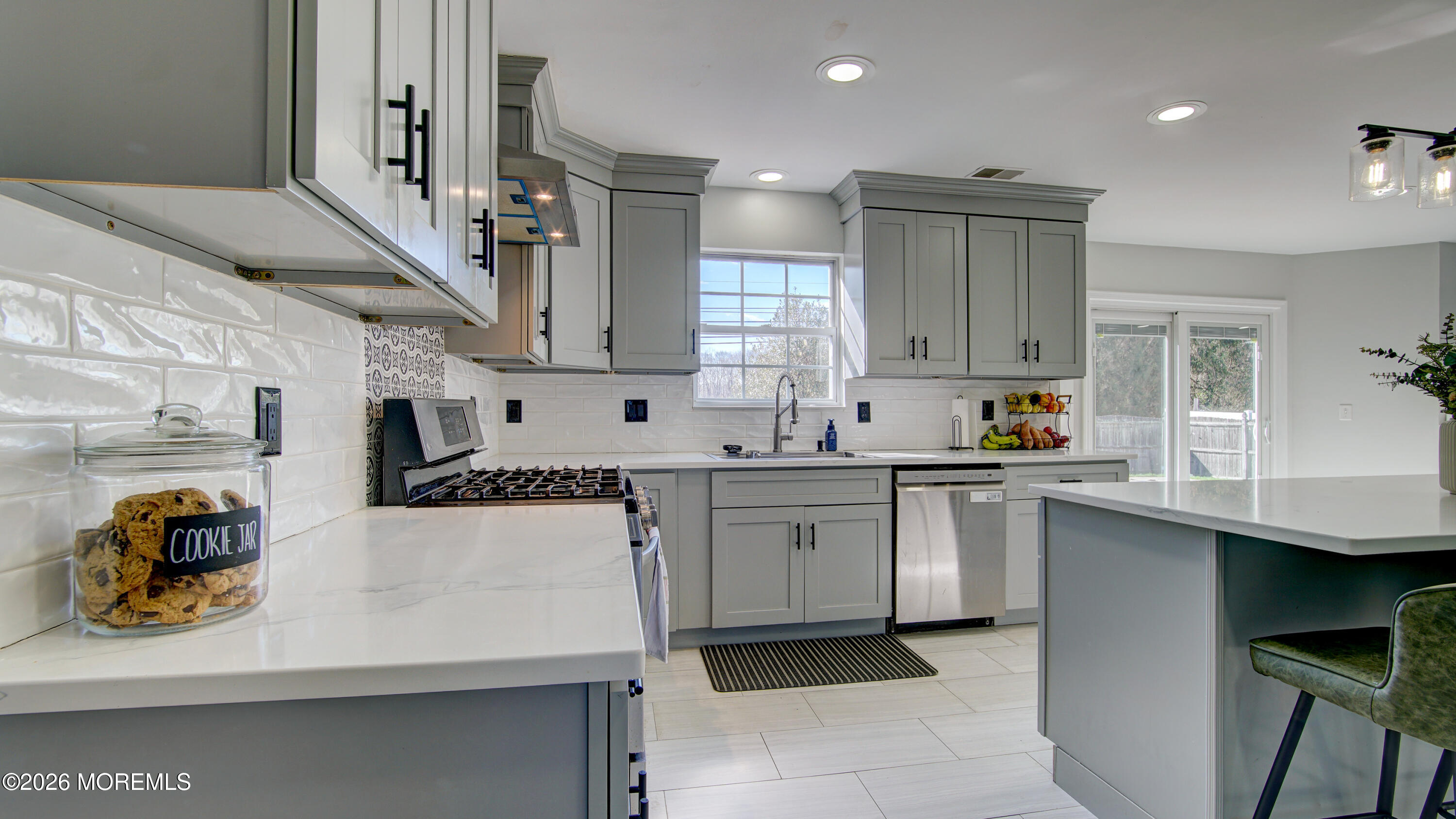 53 Crater Lake Road Howell, NJ 07731 - Photo 15 of 59 DSC06205And8more